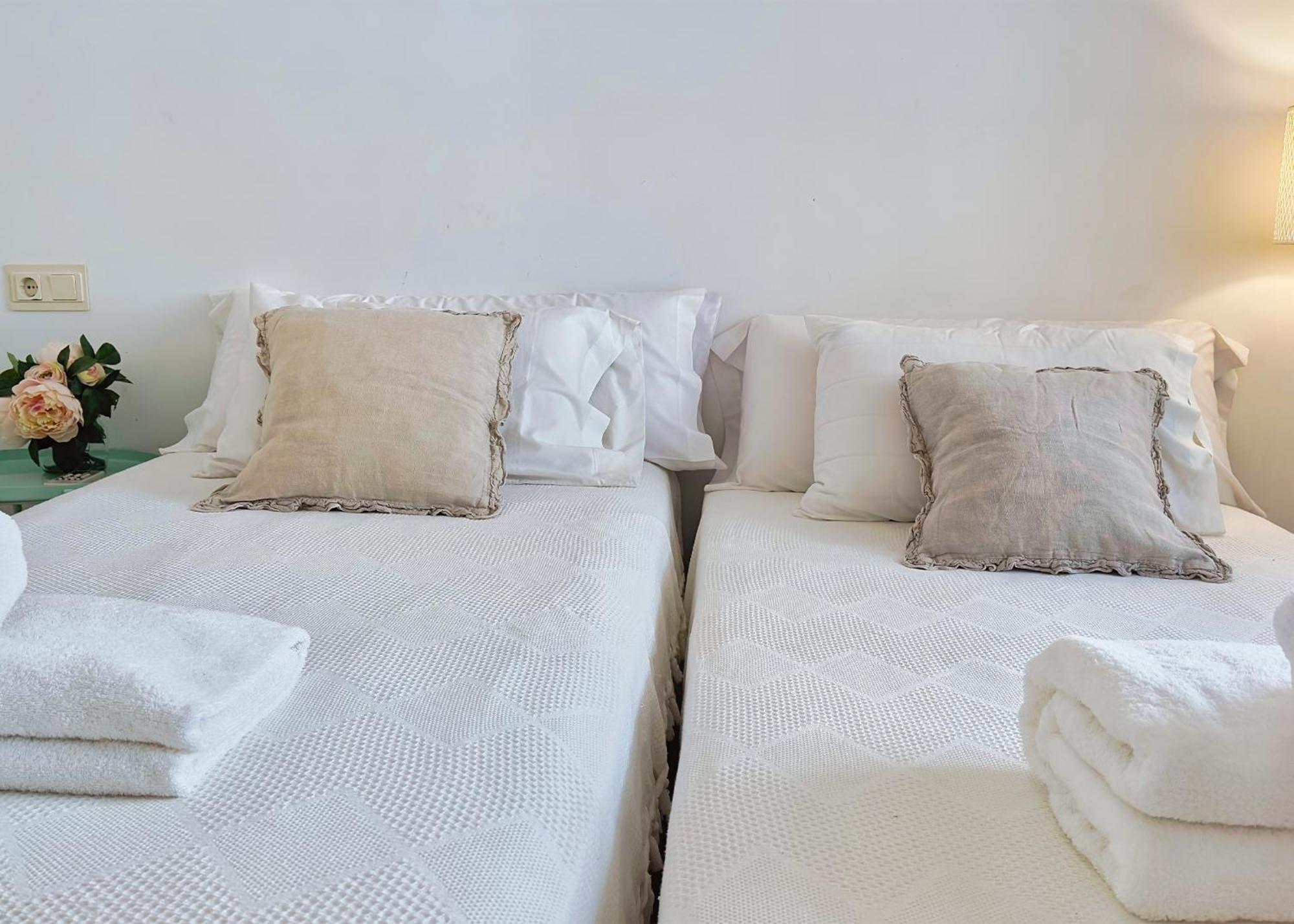 Skol 242 Excellent One Bedroom With Sea Views * Marbella